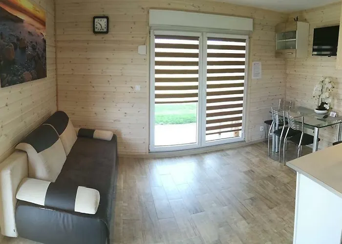 Zielona Polana Rewal